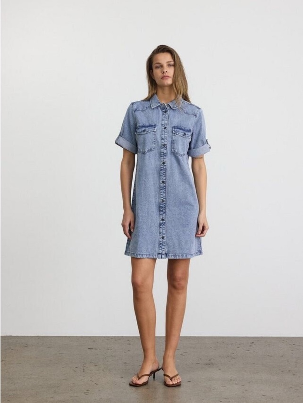 Noisy May Light Wash Denim Short Sleeve Shirt Dress